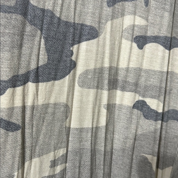 NWT Camouflage Open Front Cardigan - Picture 2 of 5